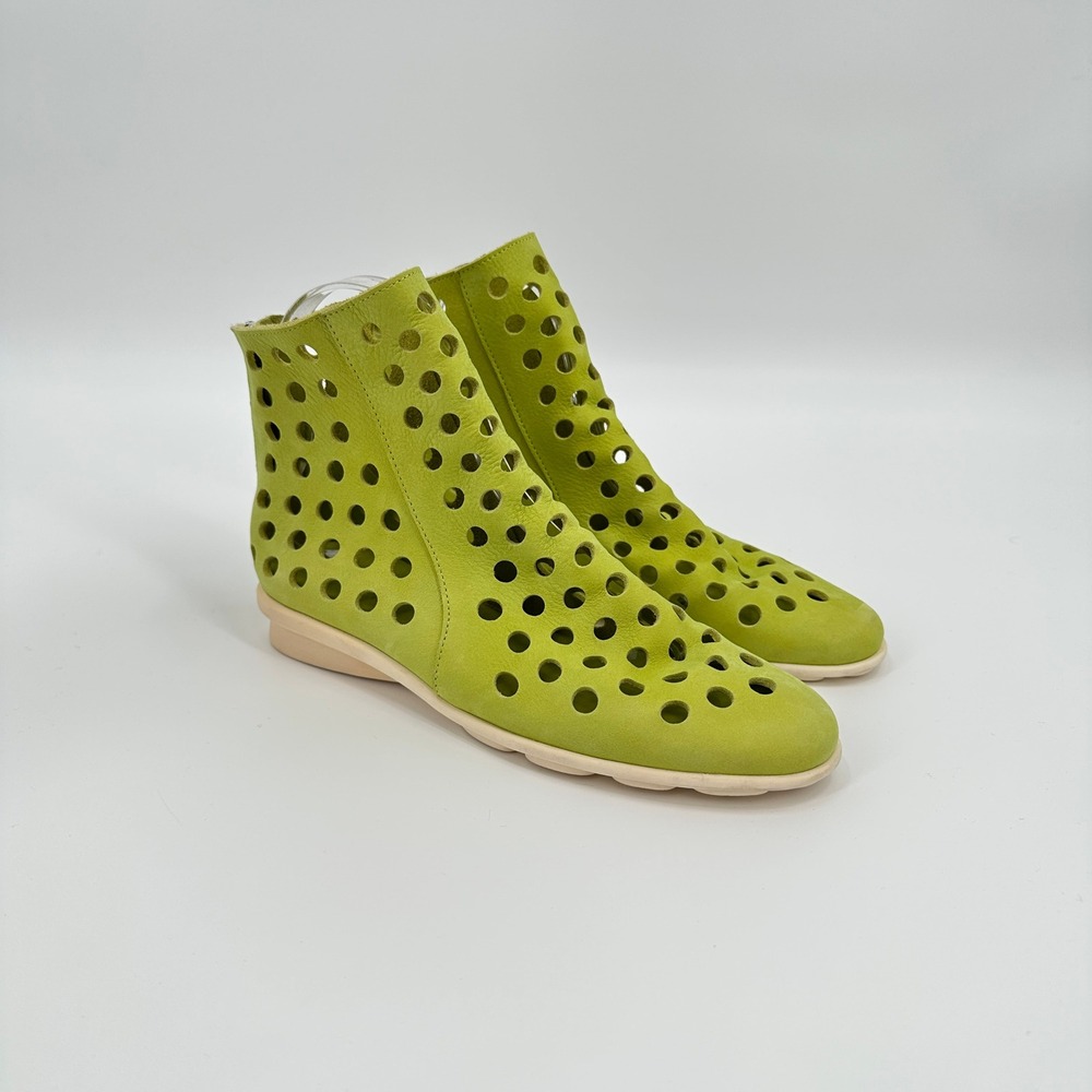 Arche‎ France Dato Yuzu Lime Green Perforated Leather Ankle Boots Women 38 US 7